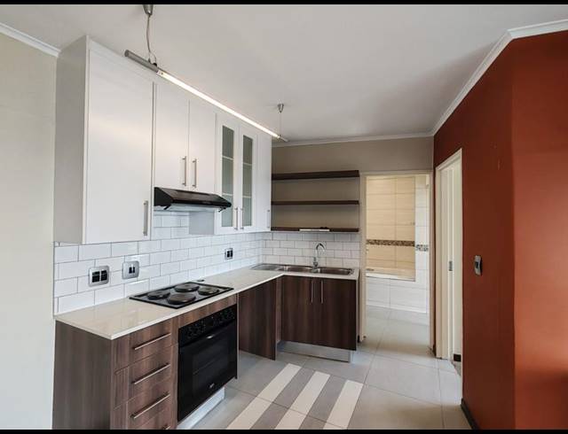 2 BEDROOM APARTMENT FOR SALE IN HATFIELD